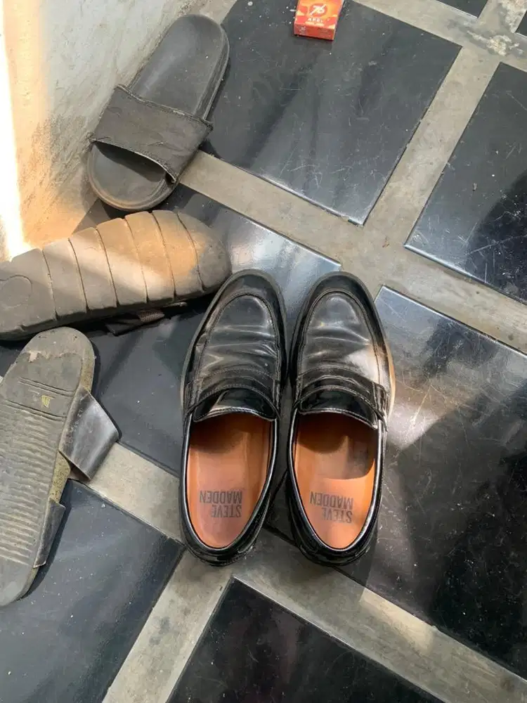 Sepatu loafers steve madden