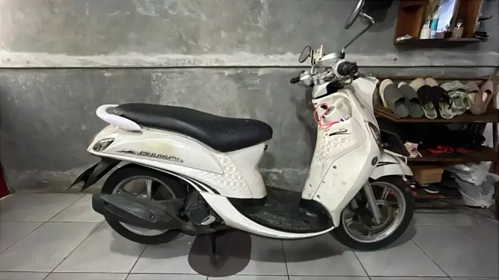 Yamaha fino th 2015 putih