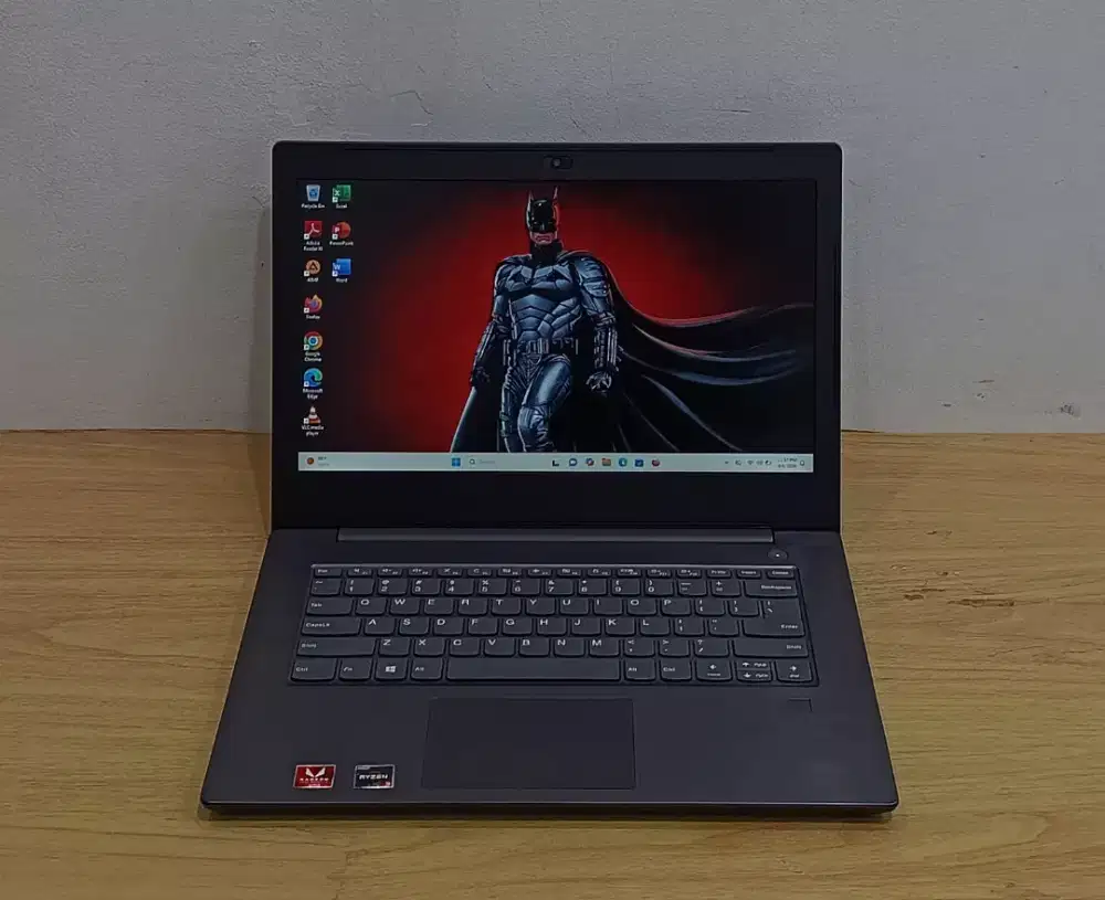 Laptop LENOVO V330-14ARR AMD Ryzen 3-2200U RAM 4GB SSD 256GB