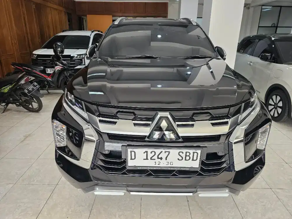 (KM 1RB) Mitsubishi New pajero dakar diesel at 2025 hitam, km 1rb, 99%