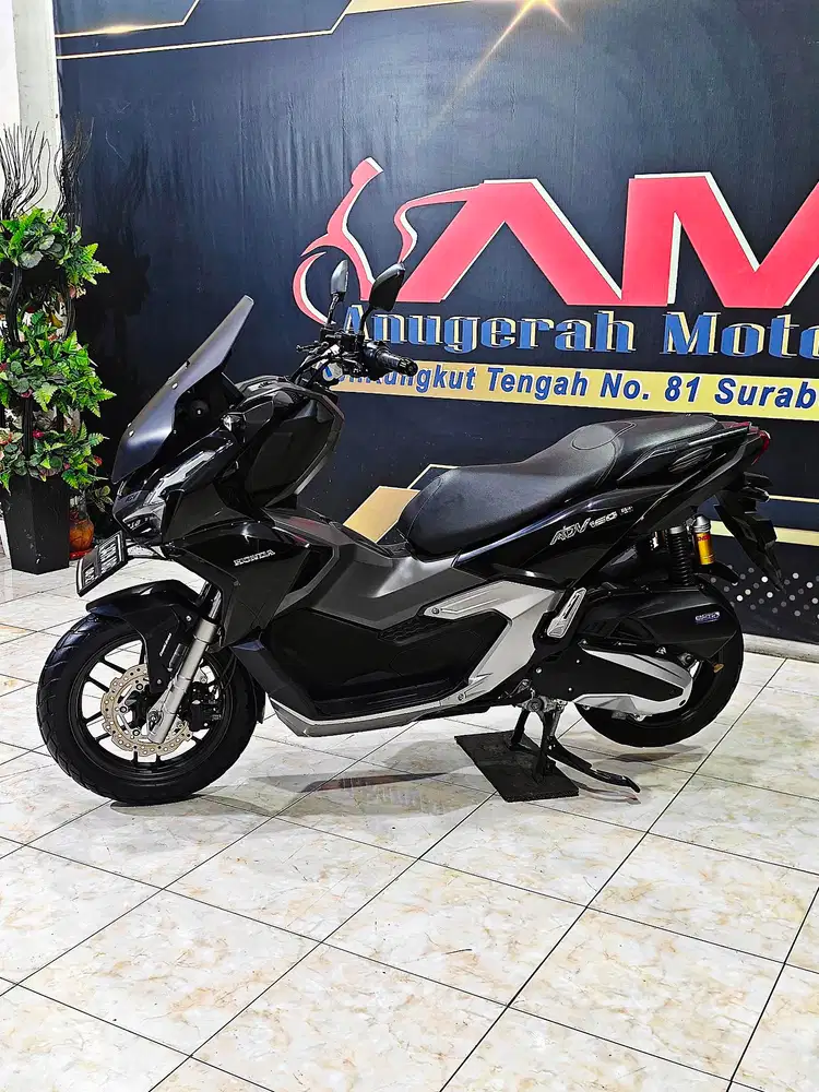 ADV 160 CBS Black mate 2022 matic mewah km.19rb.Anugerah motor rungkut