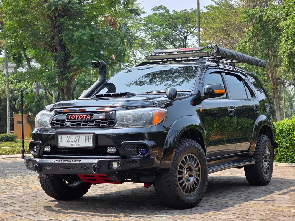 SIAP OVERLAND!! FORTUNER G 2.5 AT DIESEL 2010 HITAM ISTIMEWA TERAWAT!!