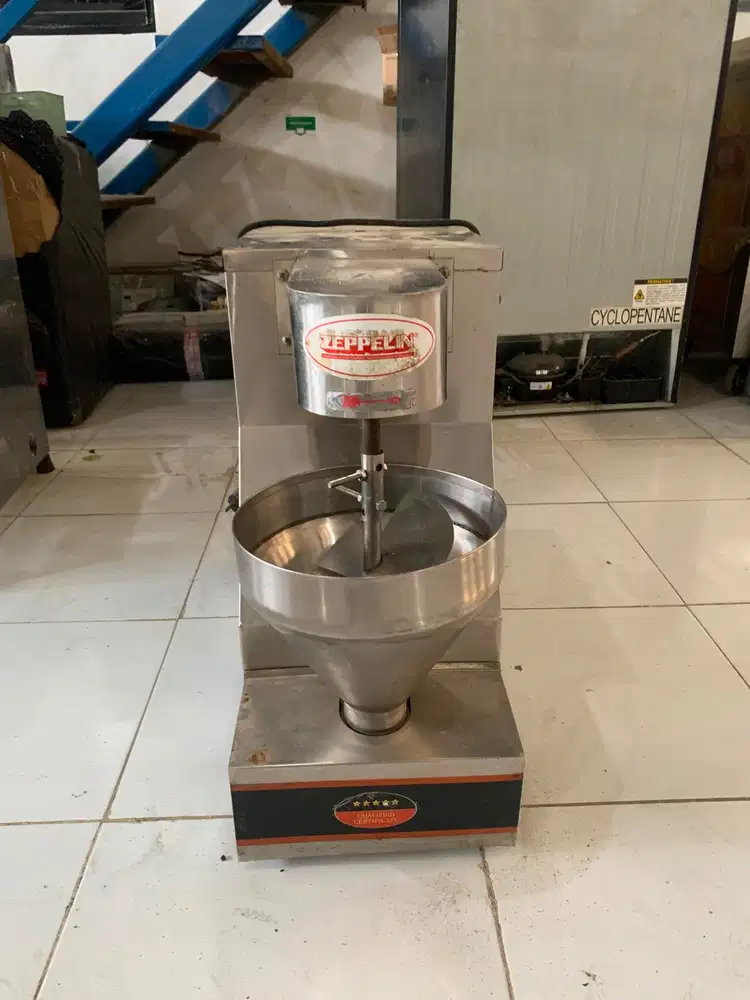 JUAL MESIN CETAK BAKSO PORTABLE ZEPPELIN
