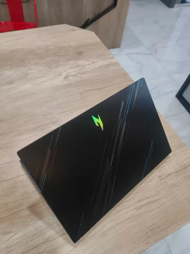 judul laptop gaming acer nitro v15 core i5 gen 13 rtx 2050 144hz mulus