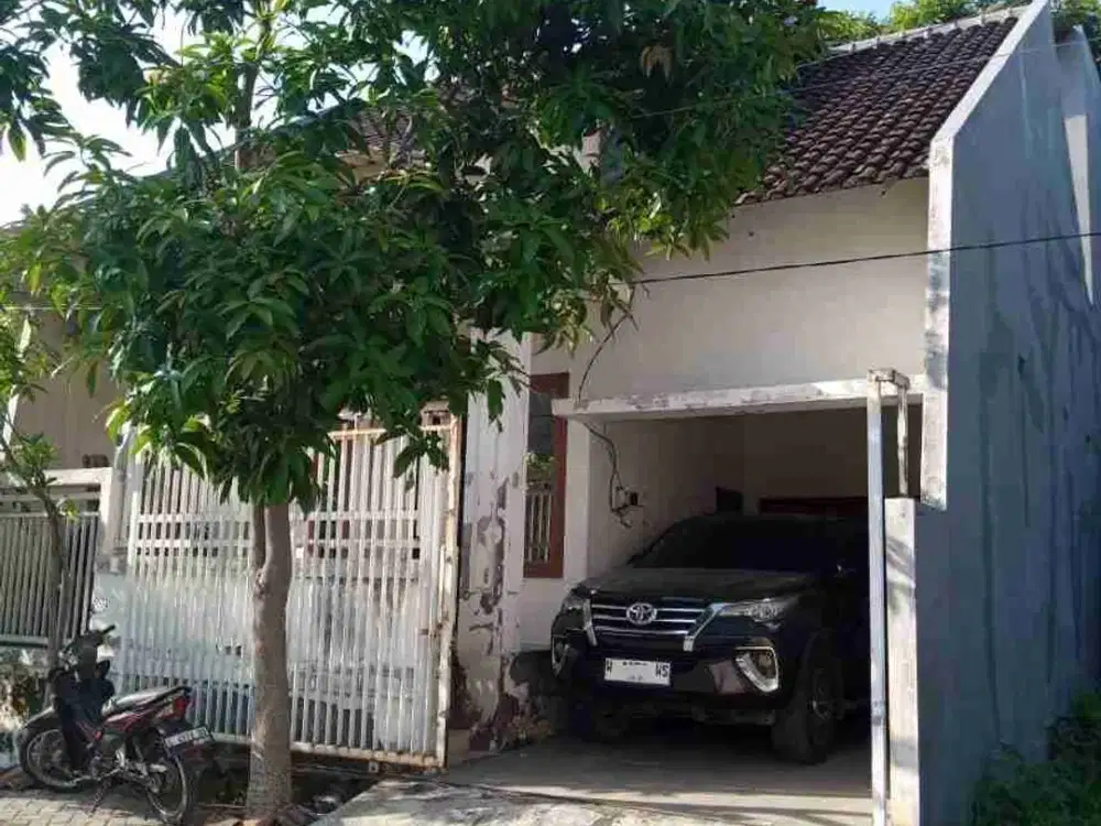 Dijual cepat rumah 2 lantai bumi Wonorejo asri Surabaya