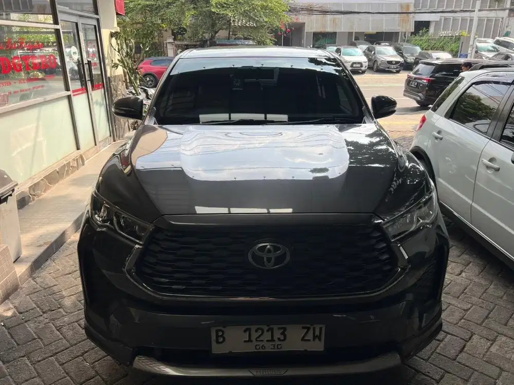 Toyota Zenix 2.0 V AT 2025