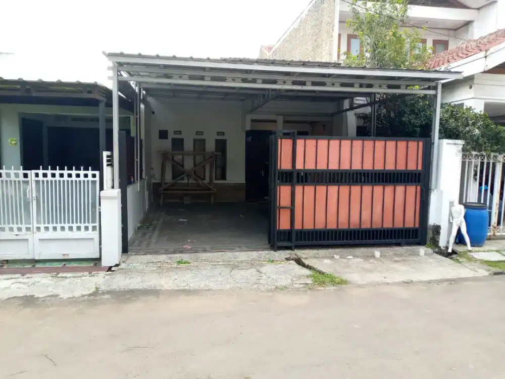 Rumah lokasi strategis di pusat kota cimahi