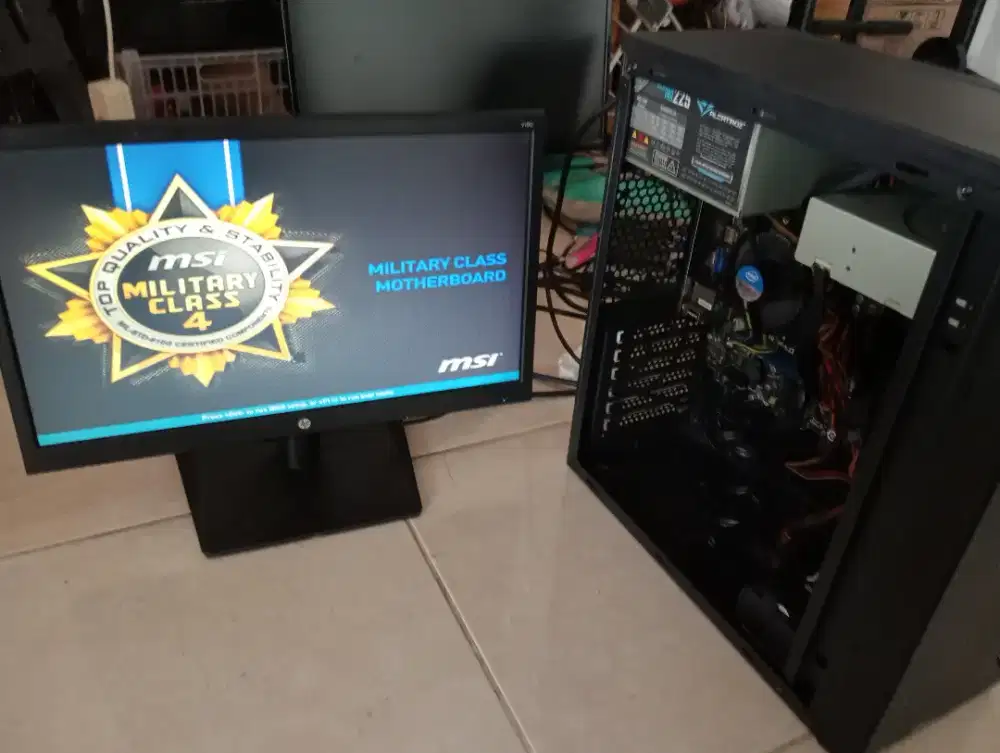 Paket cpu Intel core i 3-4370 3.40ghz +monitor LED hp 19inc