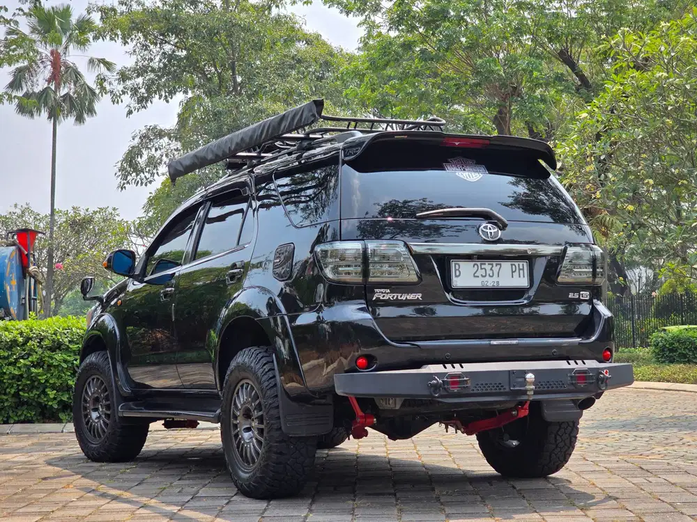 FULL MODIF OVERLAND! FORTUNER G 2.5 AT DIESEL 2010 HITAM SEGER !!