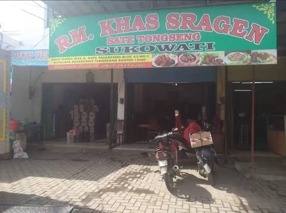 Loker dapur dan chiken