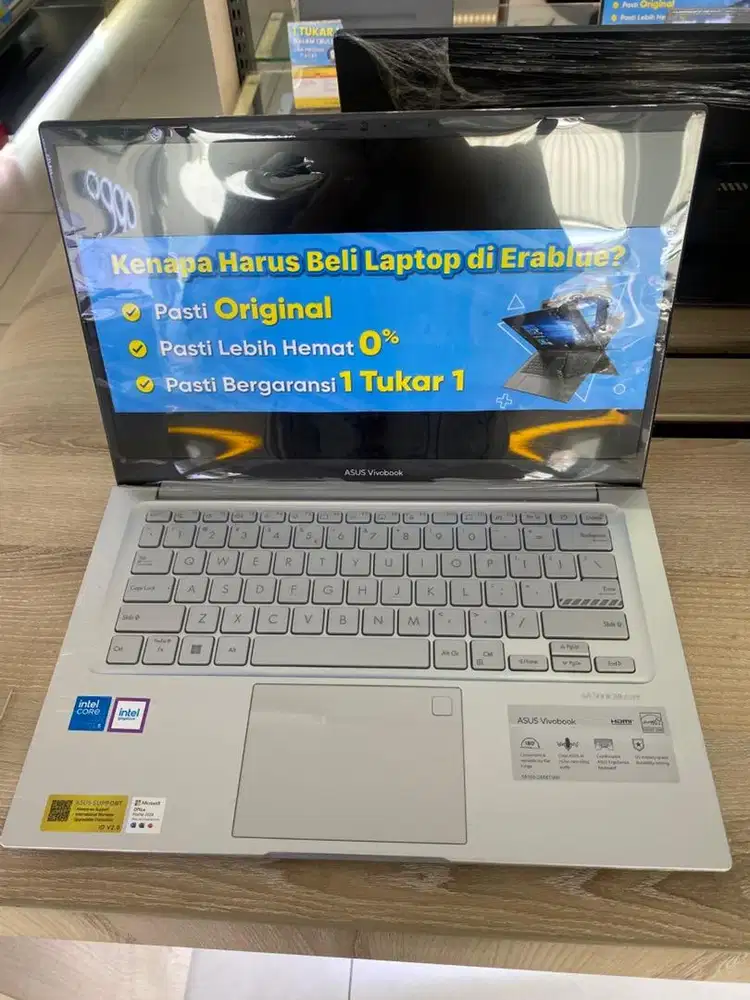 Asus Vivobook A1404VAP