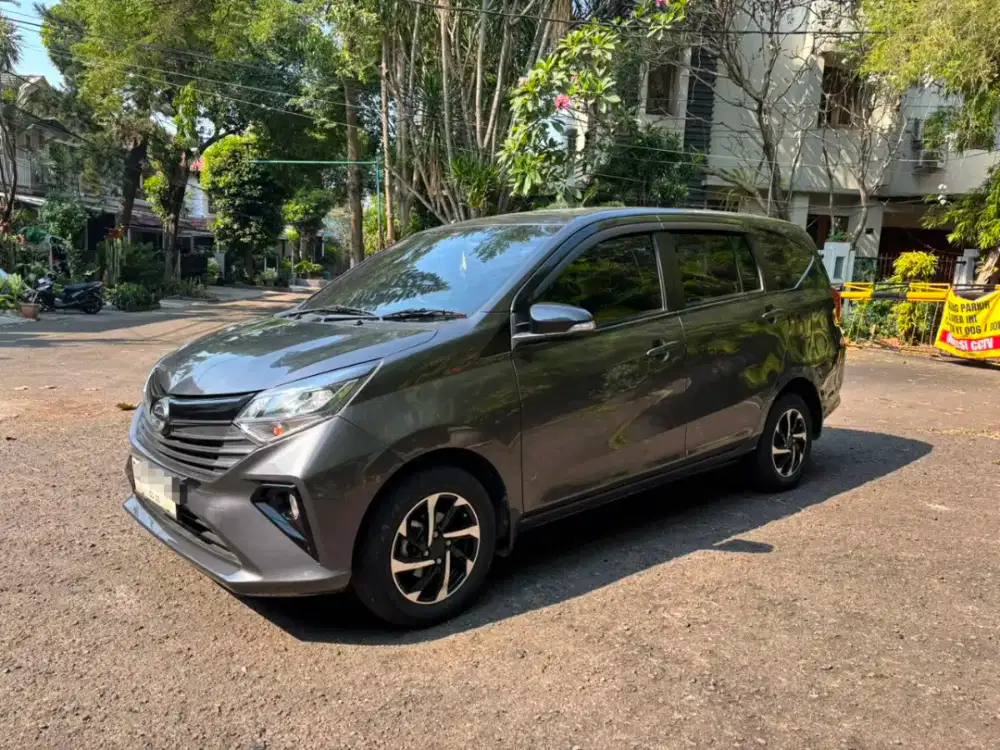 Daihatsu Sigra R VVTi - Matic 2023