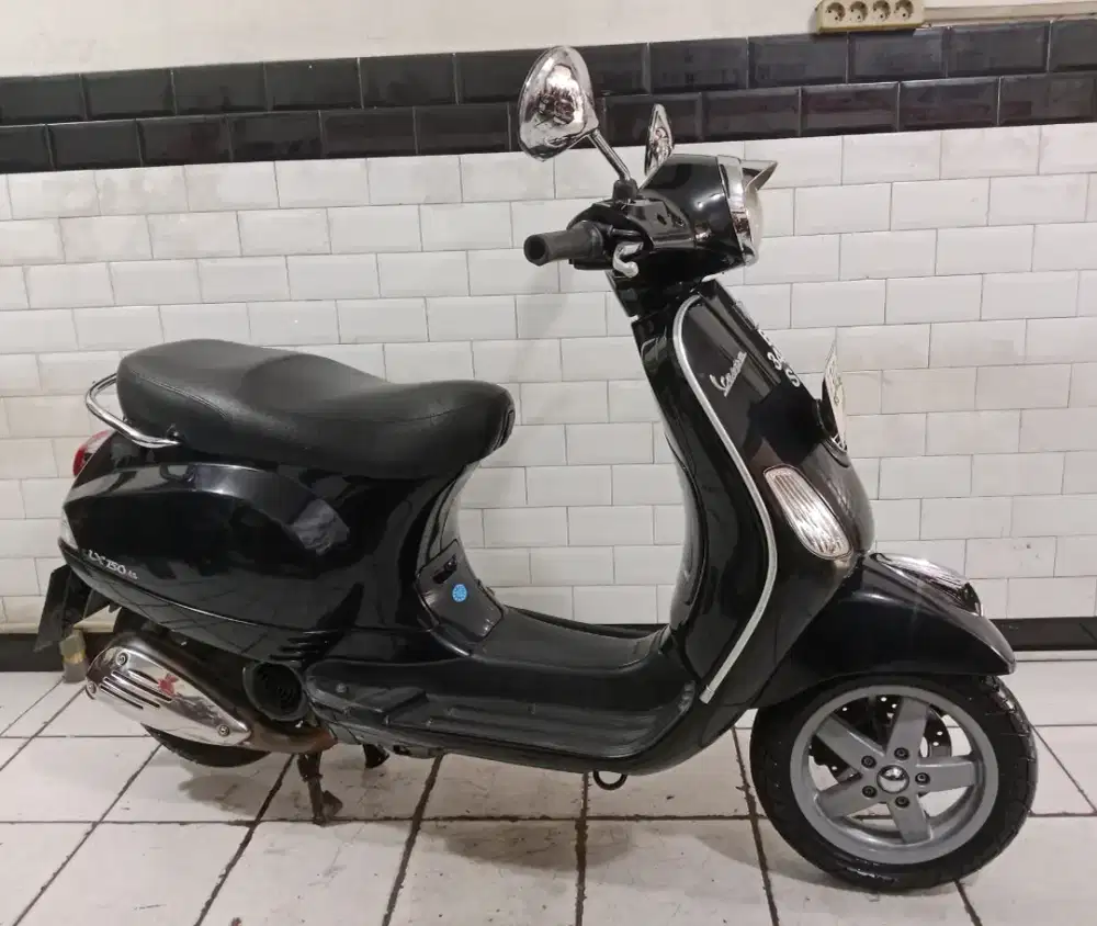 Vespa lx150 tahun 2011 original mesin halus