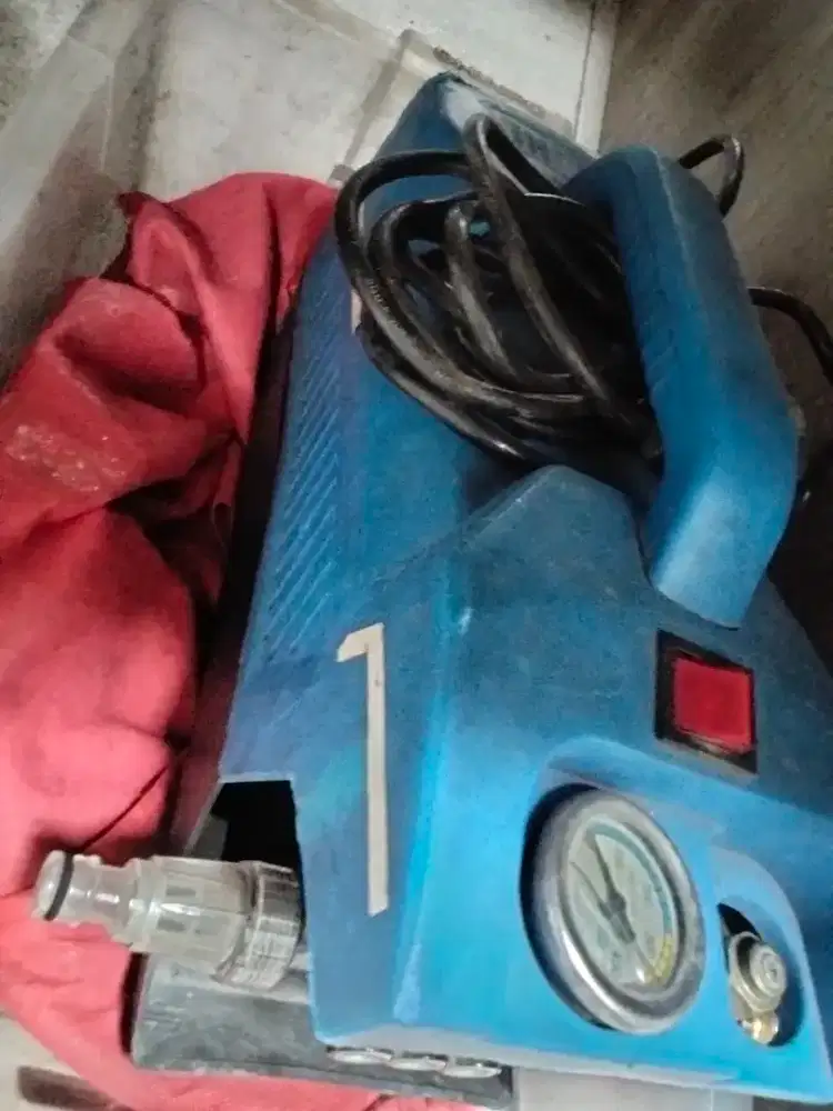 Cuci ac dan isi freon