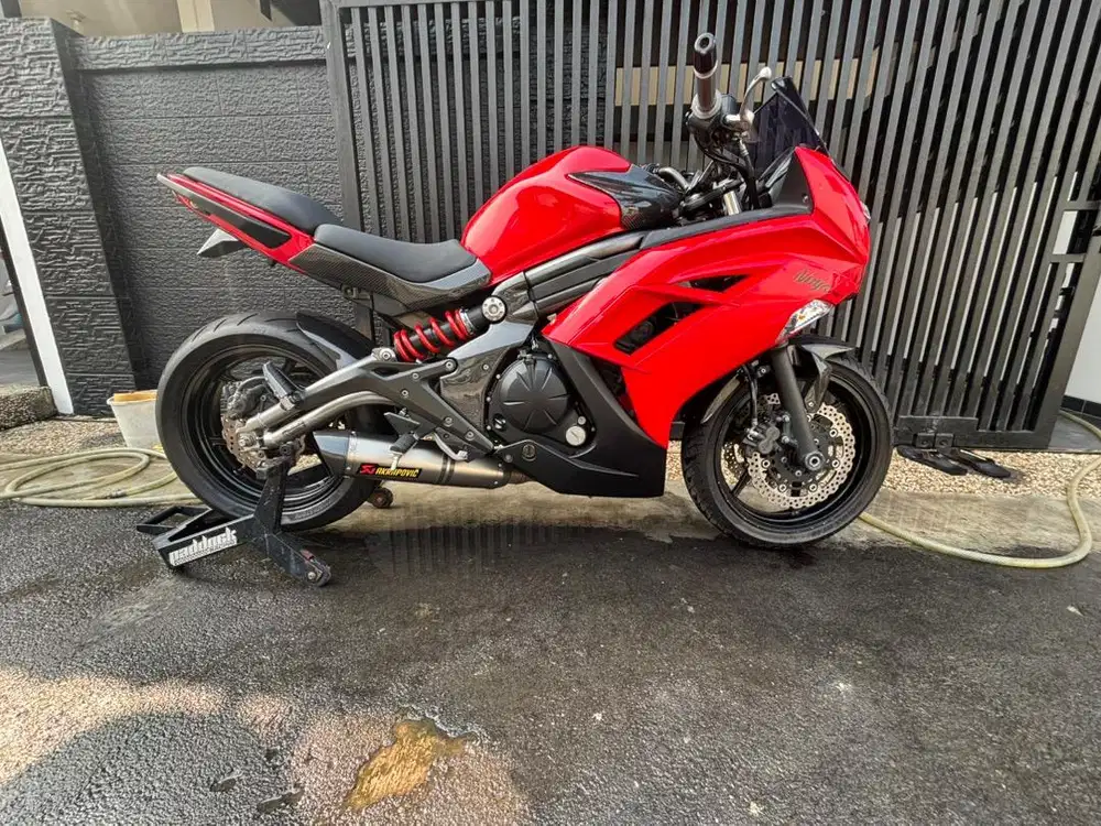 Kawasaki ERN 650 F