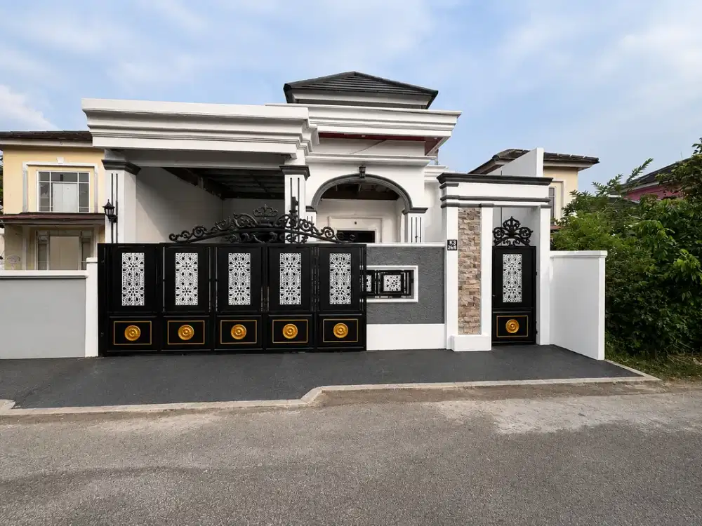 Rumah Mewah Sultan Megah Posisi Boulevard Lokasi Citra Indah City Cileungsi Jonggol Bogor Timur