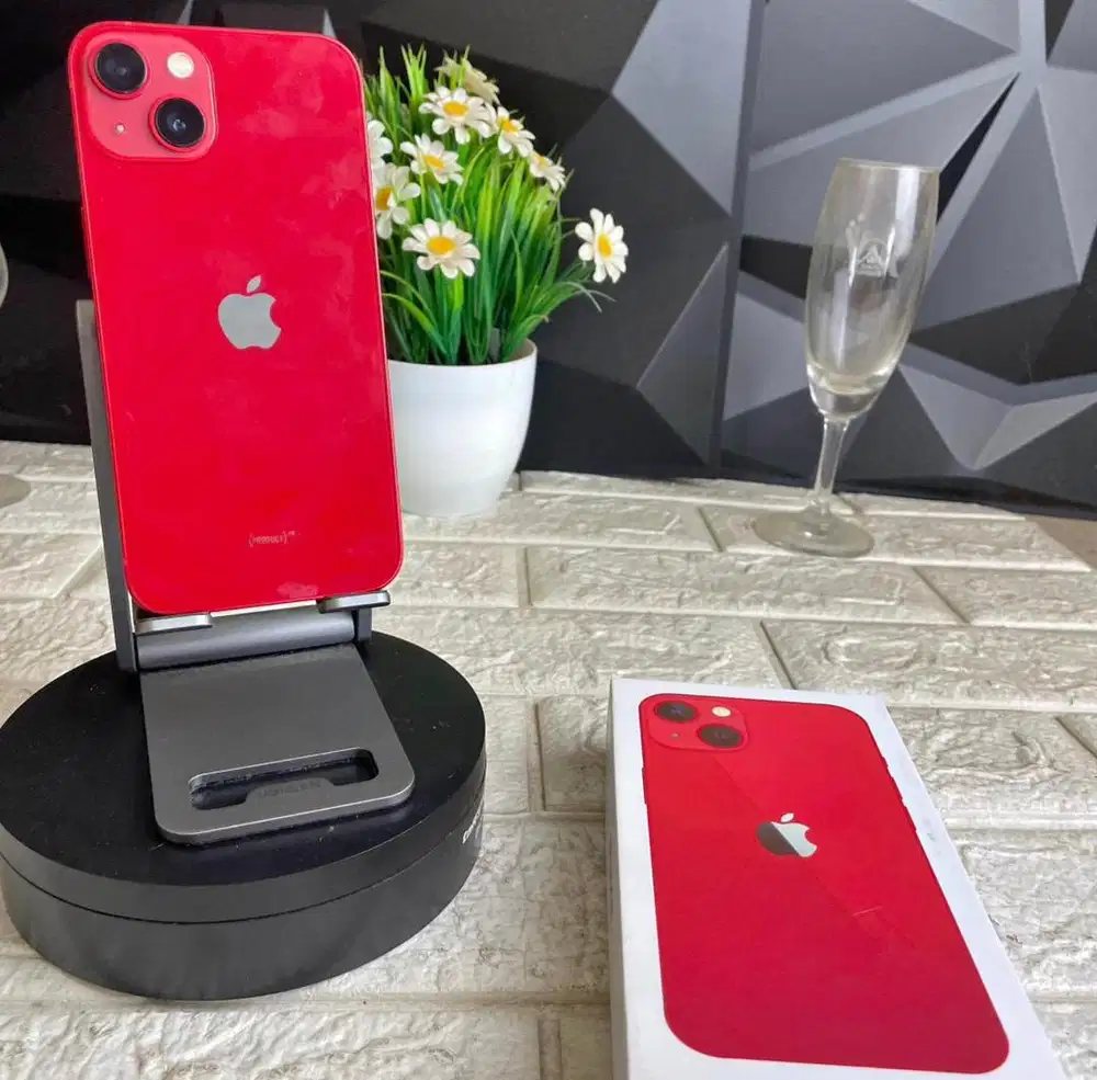 iPhone 13 128GB Inter All Operator Battery Health 96% Mulus Warna Red