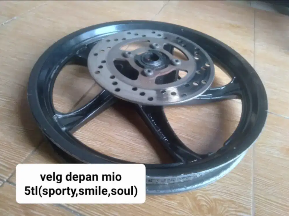 Velg roda depan ori copotan mio karbu.