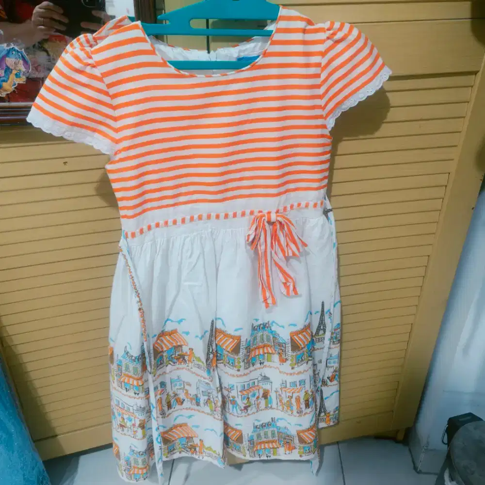 Dress pesta anak