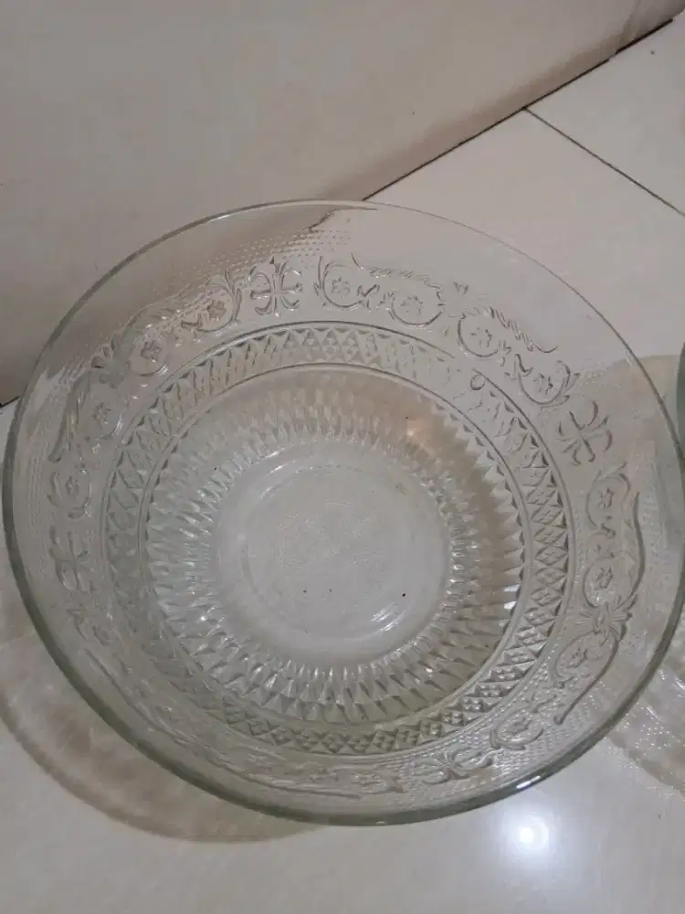 Mangkok saji kaca