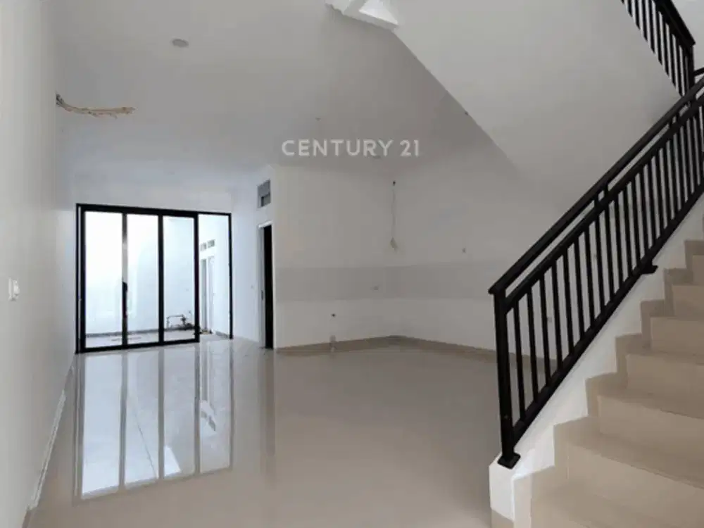 Rumah Tinggal Bangunan Baru Lokasi Strategis Di Pulomas S8116
