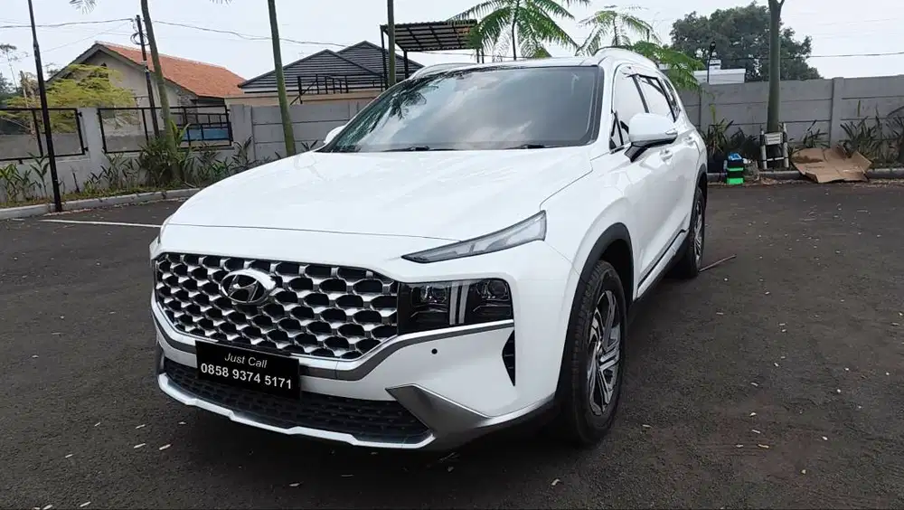 Hyundai Santa Fe 2023 signature bensin (tipe tertinggi) cash only