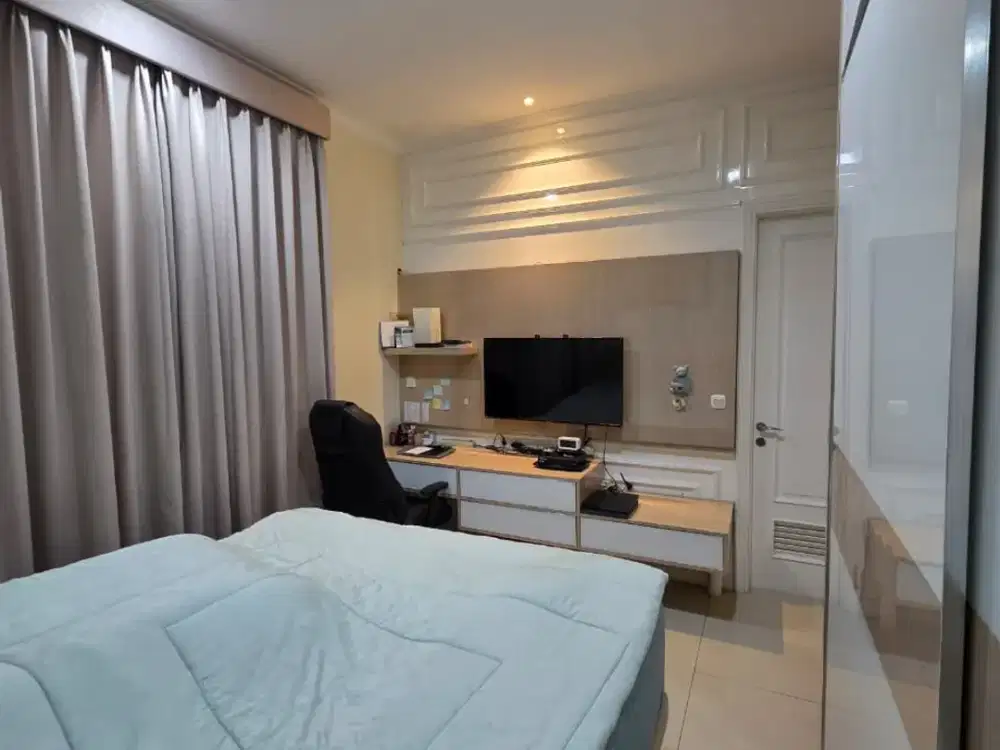 Dijual Rumah di Green Lake City Model Eropa