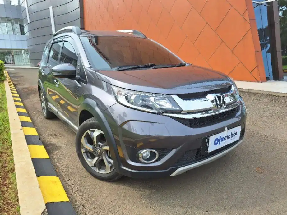 DP MURAH Honda BR-V 1.5 E Bensin-AT 2016 Abu-Abu CVBFD