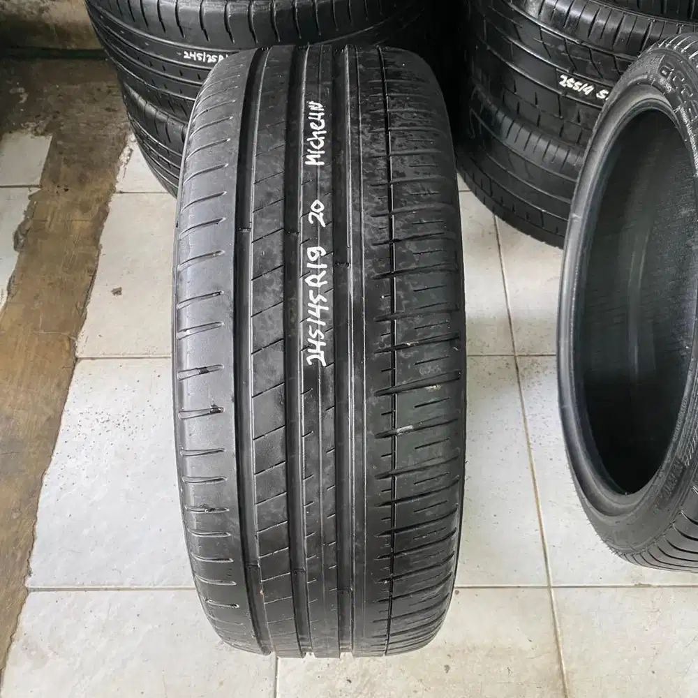 Michelin Pilot Sport Ring 19 245 45 Ban Michellin Continental Toyo R19