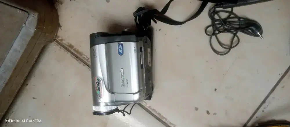 Handycam PANSSONIC NV-GS25