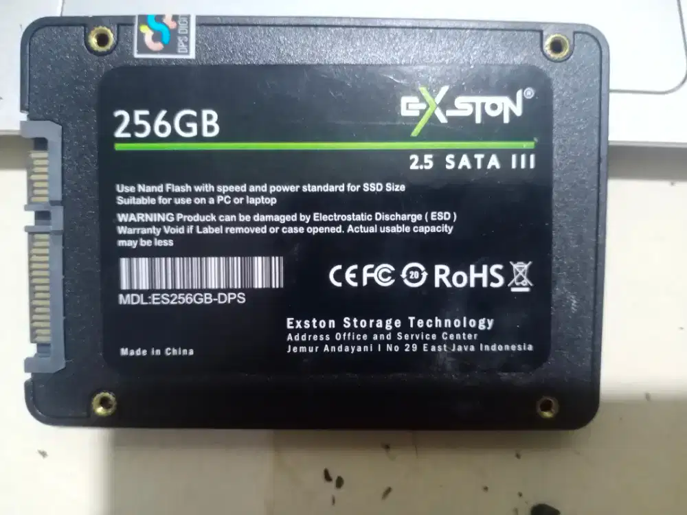 SSD 256Gb sata - sehat 100 persen - sdh ada windows 10