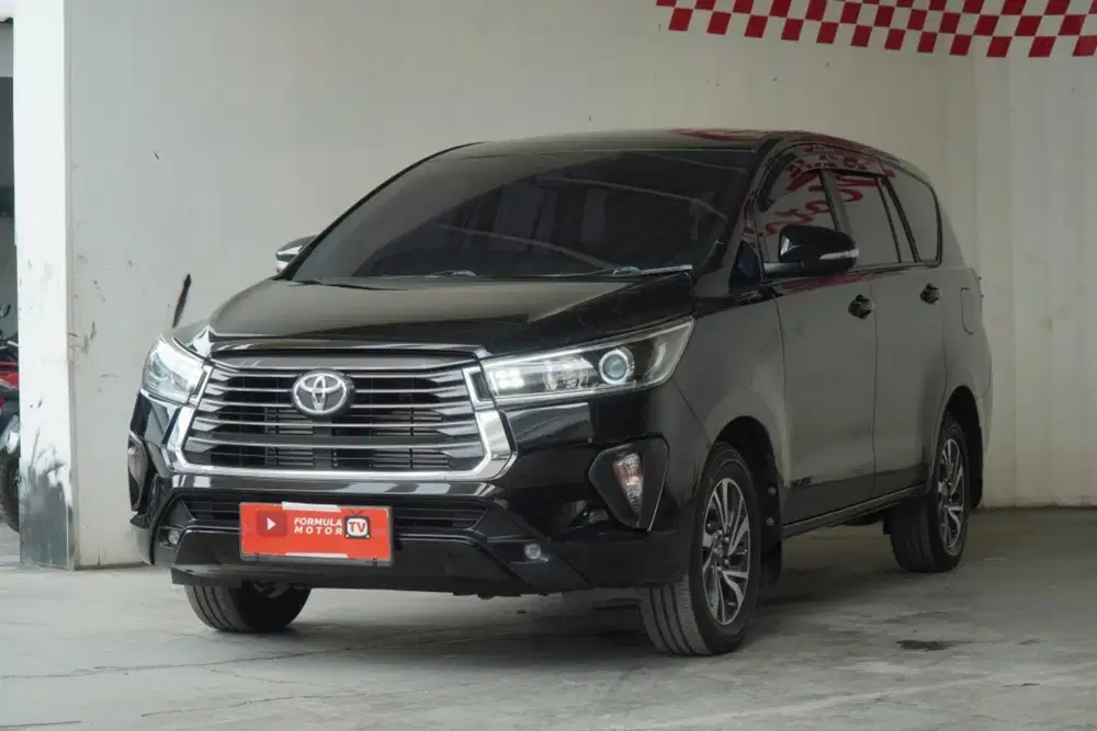 Innova v at diesel 2021
