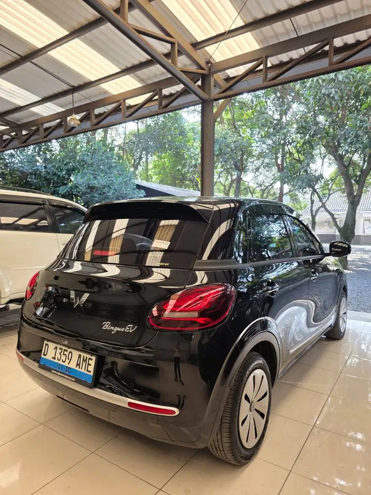 KM 6.000 Wuling Bingou EV Lite 333 AT Matic 2025 ASTINA MOBIL Cloud EV
