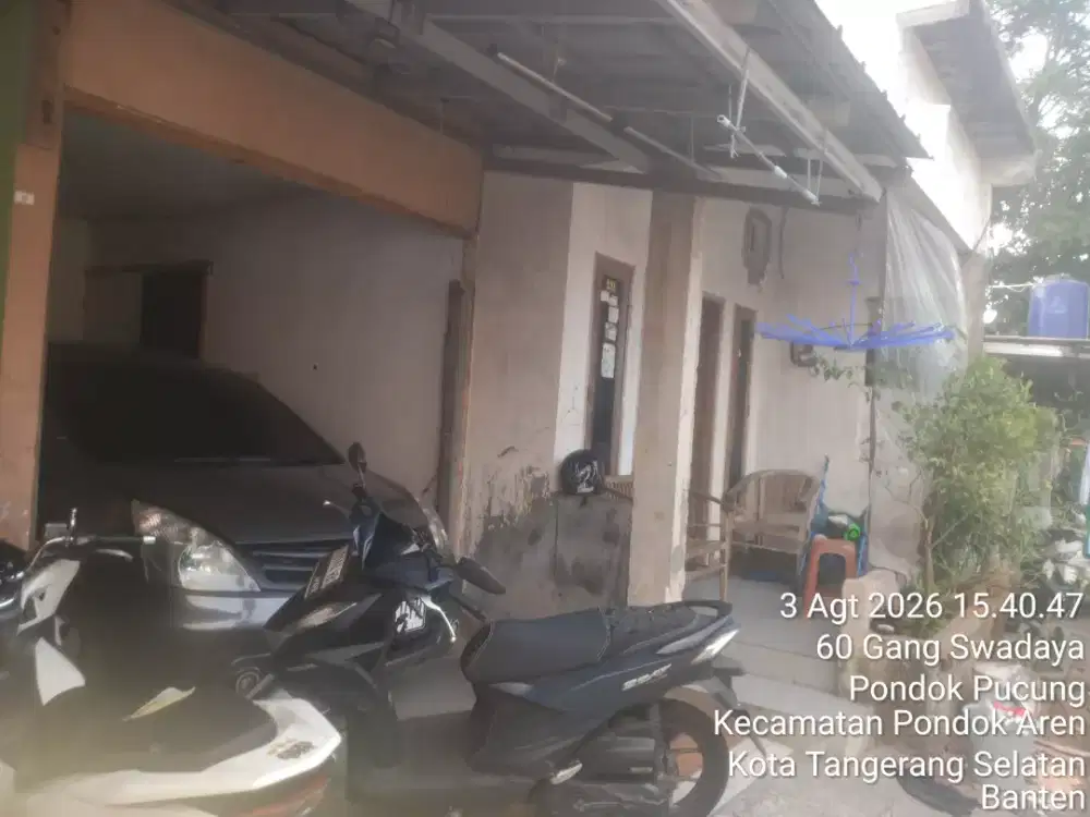 RUMAH KAMPUNG DITENGAH PERUMAHAN