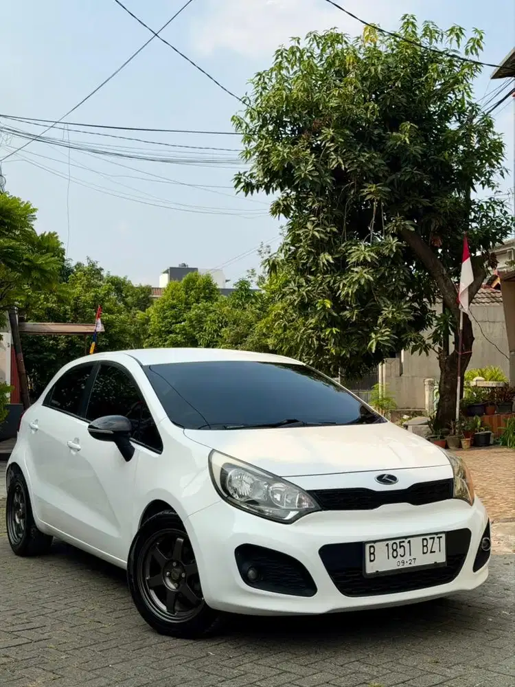 Kia rio Matic 2012