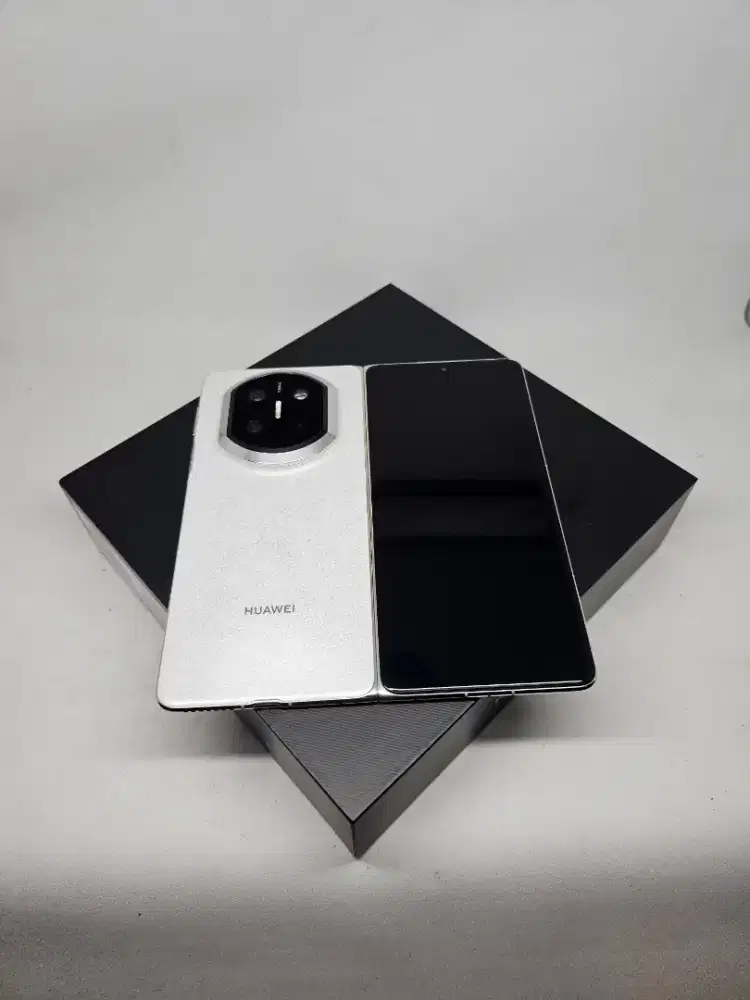 HUAWEI Mate X7 16/512GB Garansi Resmi Indonesia s/d April 2027