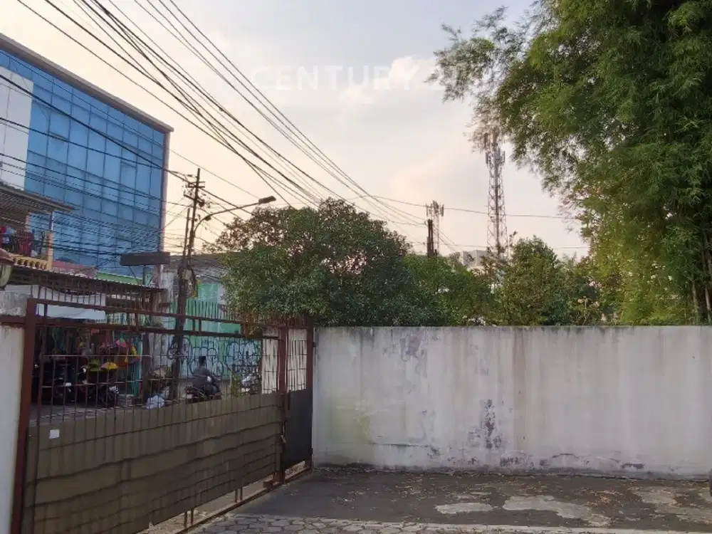 Lokasi Strategis Di Pasar Minggu, Area Bisa Komersial