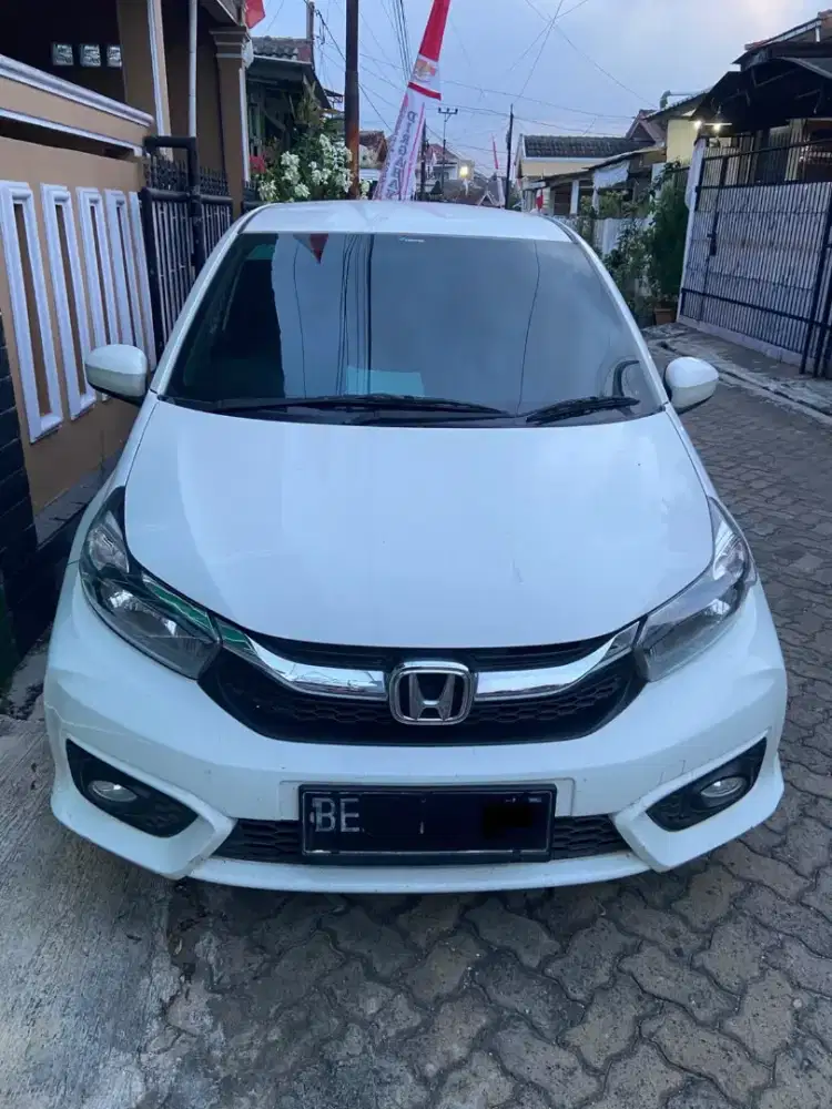Honda brio e matic 2023 cash 157jt tgn pertama