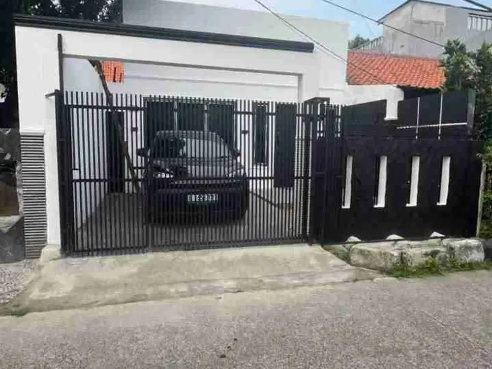 RUMAH BARU MURAH DALAM KOMPLEK PERDAGANGAN KELAPA GADING, JAKARTA UTARA