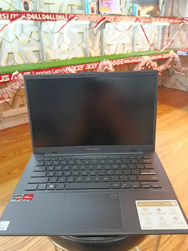 ASUS VIVOBOOK E1404FA RYZEN 3-7000 RAM 8GB SSD 256GB BISA KREDIT