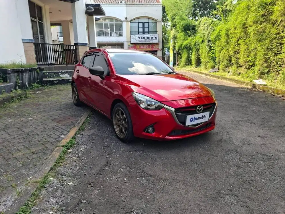 Mazda 2 1.5 R AT Skyactive 2015 Termurah