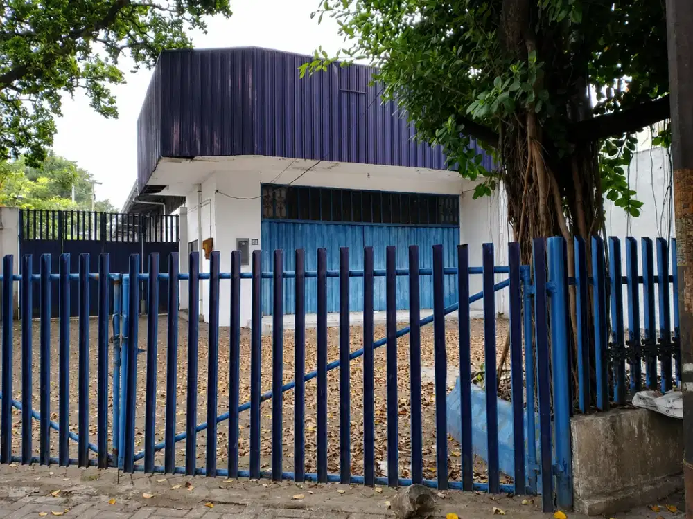 Gudang Strategis di Jl. L.A. Sucipto Malang. Dekat Arjosari, Exit Tol Malang, Stasiun Blimbing, Plaza Araya, kawasan pergudangan.MLG00148