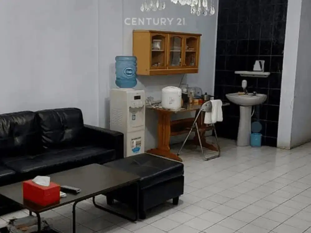 TURUN HARGA! Dijual Ruko Gandeng 3 Lantai SHM di Jl. Pegangsaan Dua Kelapa Gading Jakarta Utara