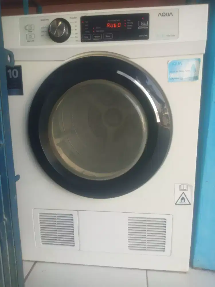 Mesin pengering laundry