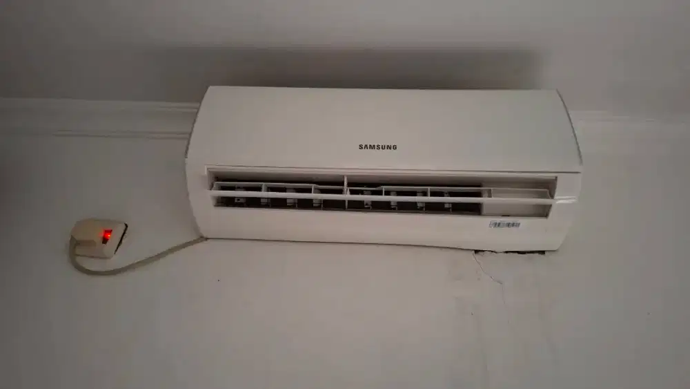 AC Samsung 1/2 PK - Bekas Awet, Masih Dingin