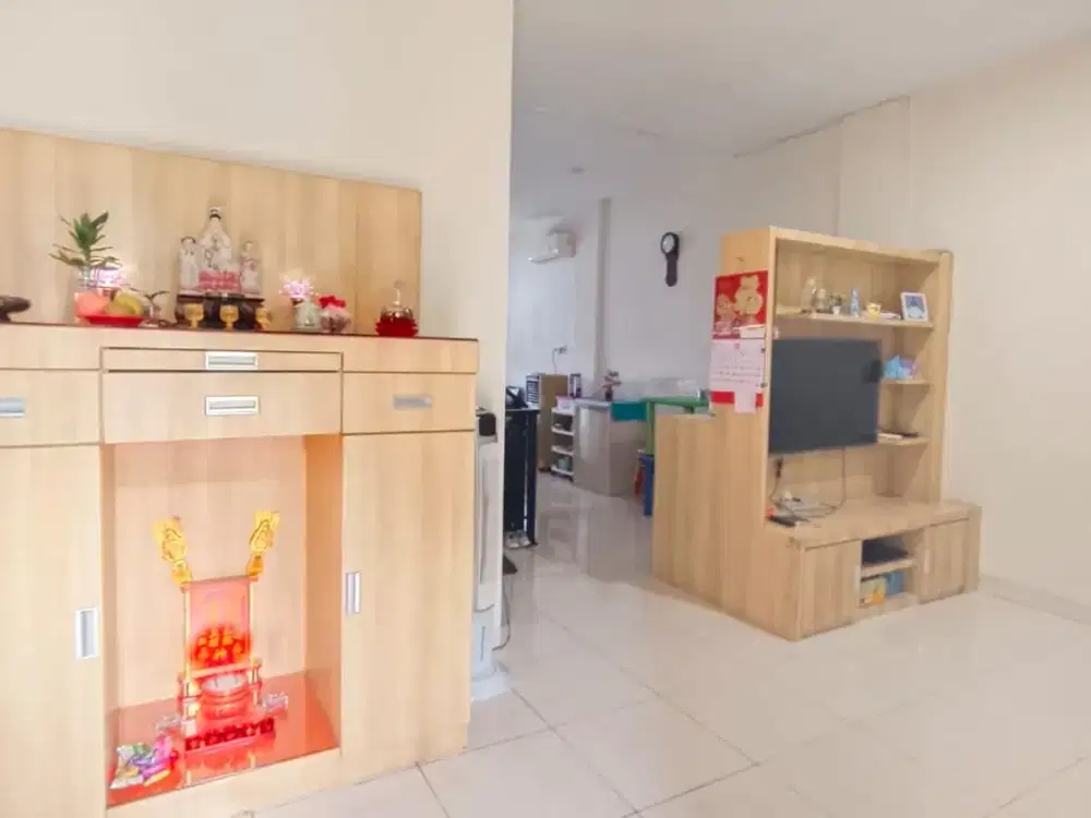 DIJUAL VILLA CEMARA LOKASI STRATEGIS DEKAT SEKOLAH