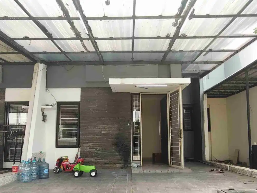 RUMAH CASA JARDIN HUNIAN ASRI 2 LANTAI SEMI FURNISH