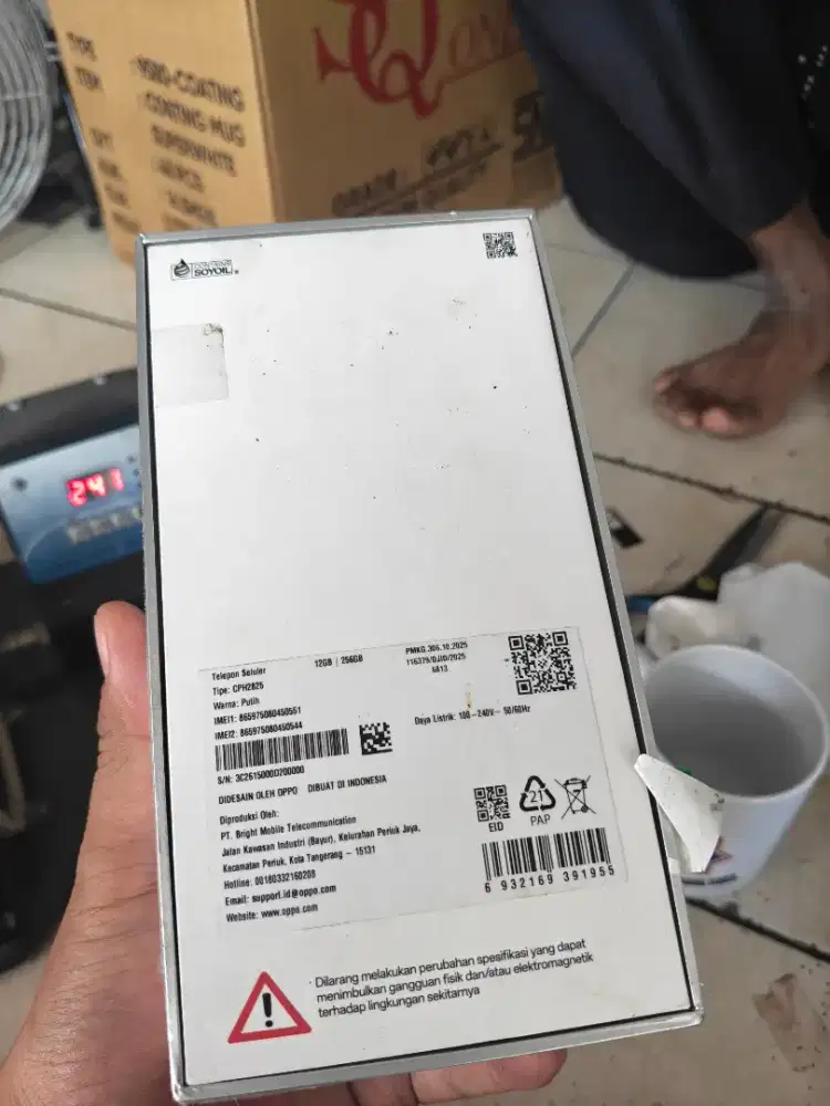 Oppo reno 15 12/256 white