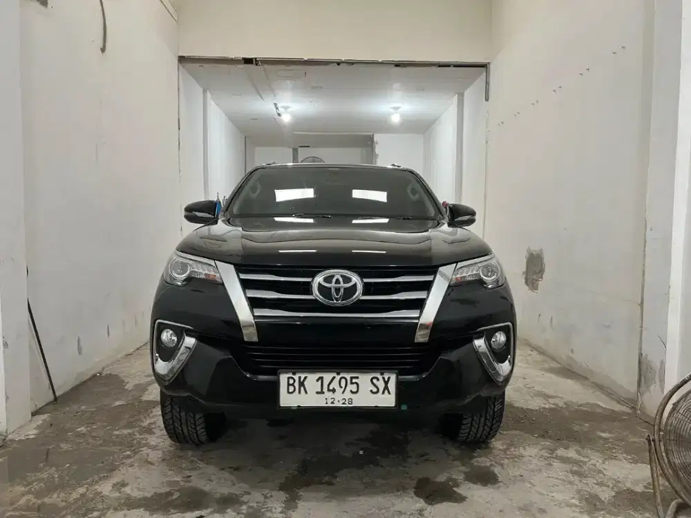 Odo 60xxx .Toyota Fortuner G diesel matic 2018