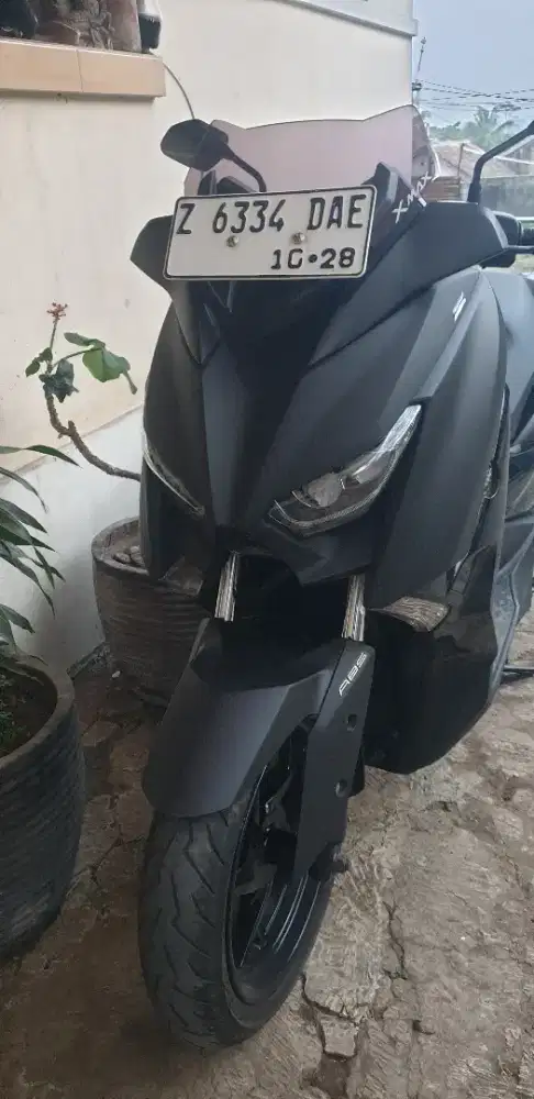 Xmax tt nmax pcx adv vespa